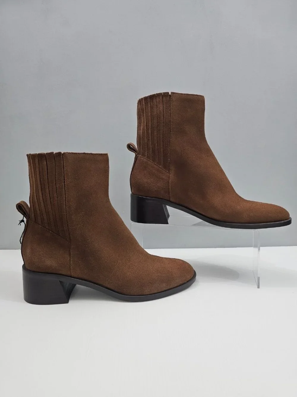 Dolce Vita Linny H20 Waterproof Suede Ankle Boots Size 9.5 Truffle Brown Chelsea